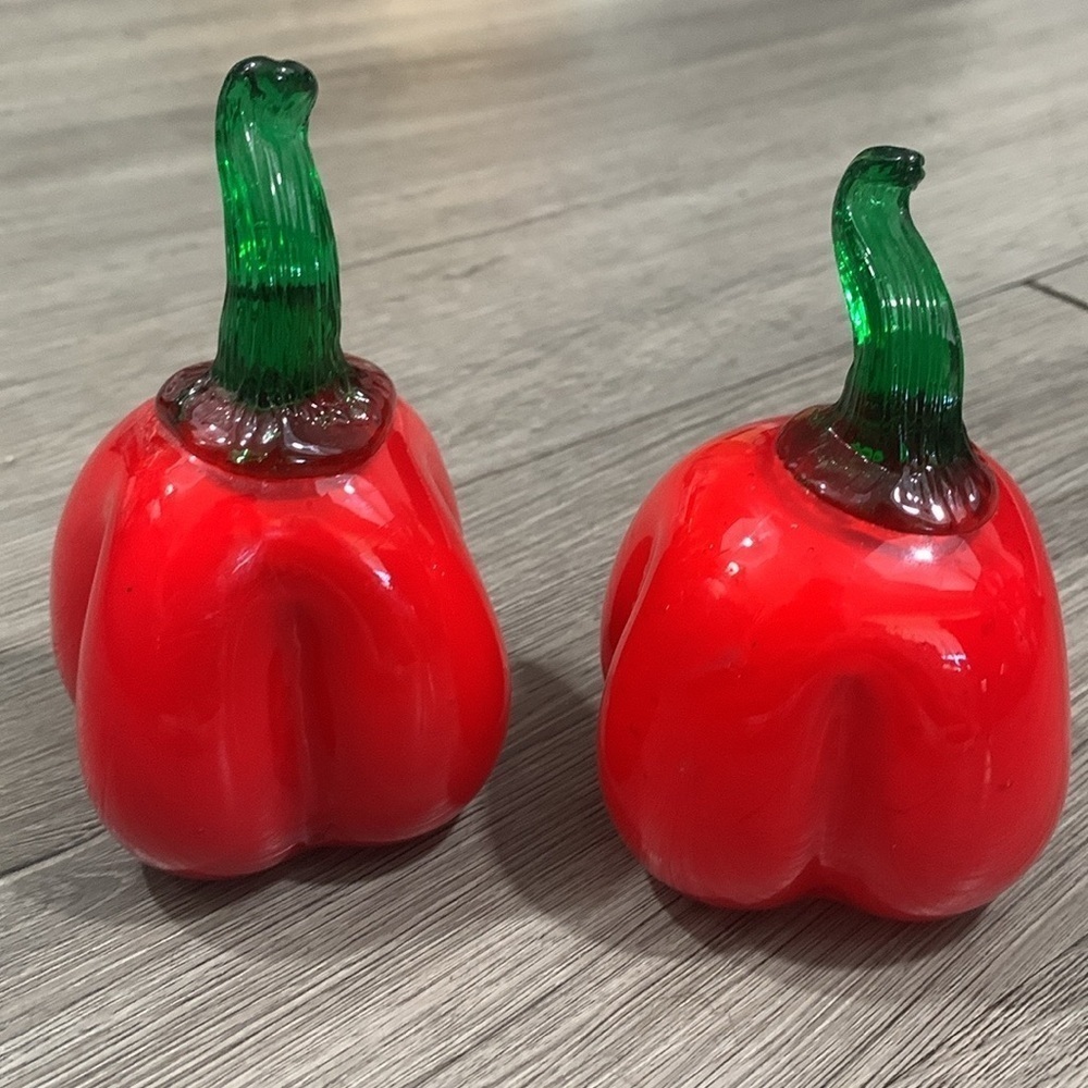 Vintage‎ Handblown Glass Set of 2 Red Bell Peppers